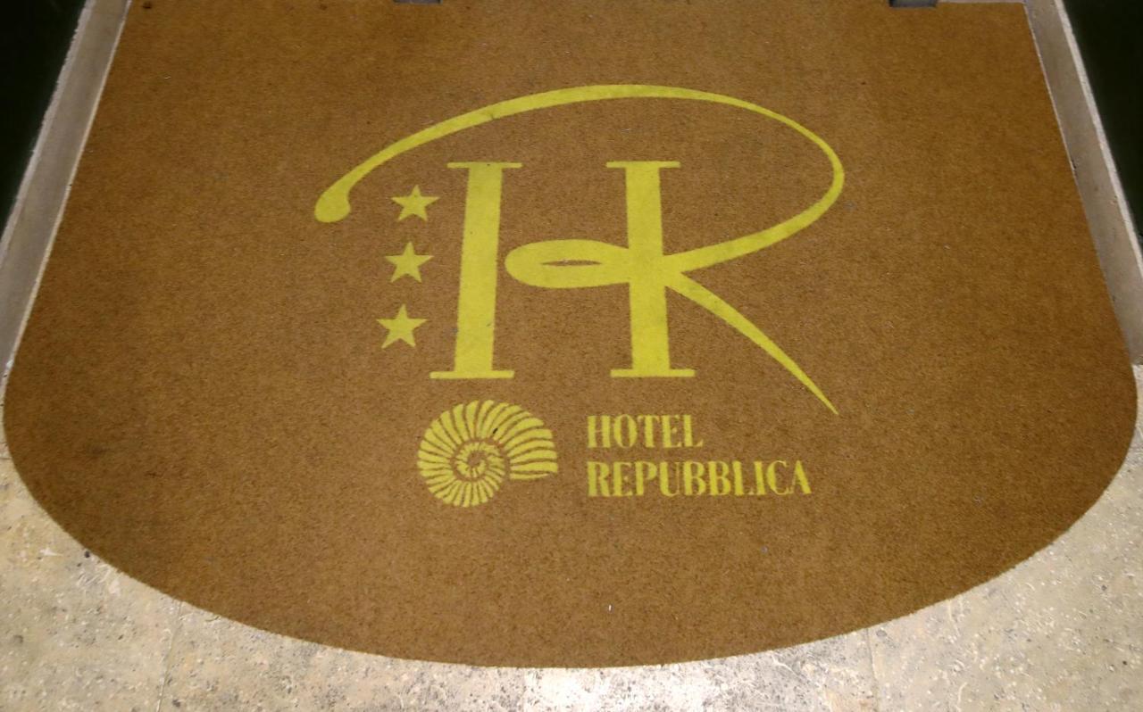 Hr Hotel Monfalcone Extérieur photo