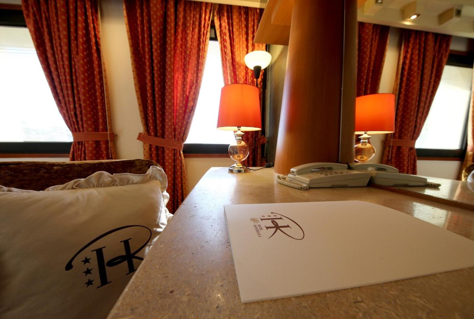 Hr Hotel Monfalcone Extérieur photo