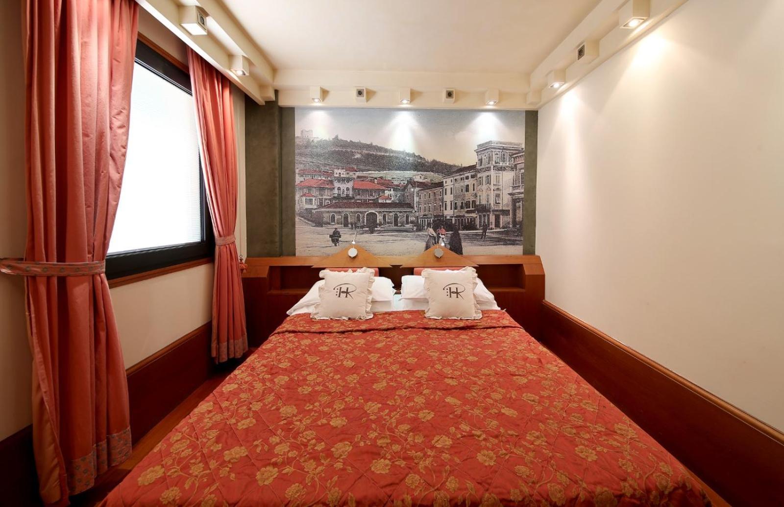 Hr Hotel Monfalcone Extérieur photo