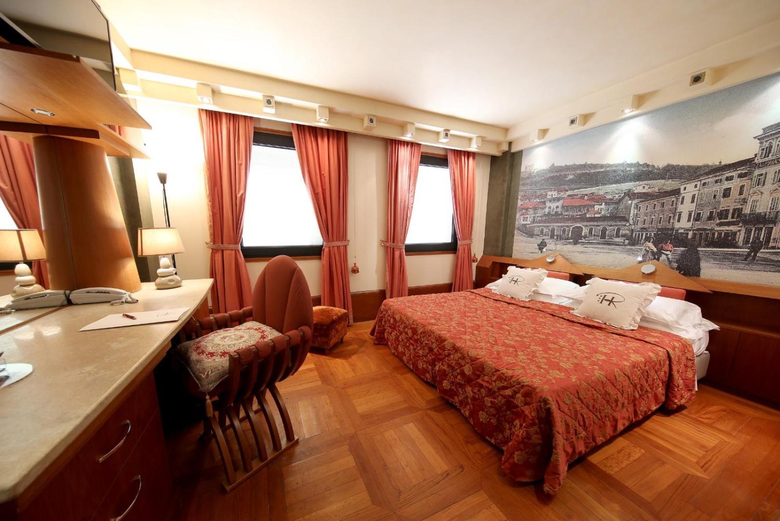 Hr Hotel Monfalcone Extérieur photo