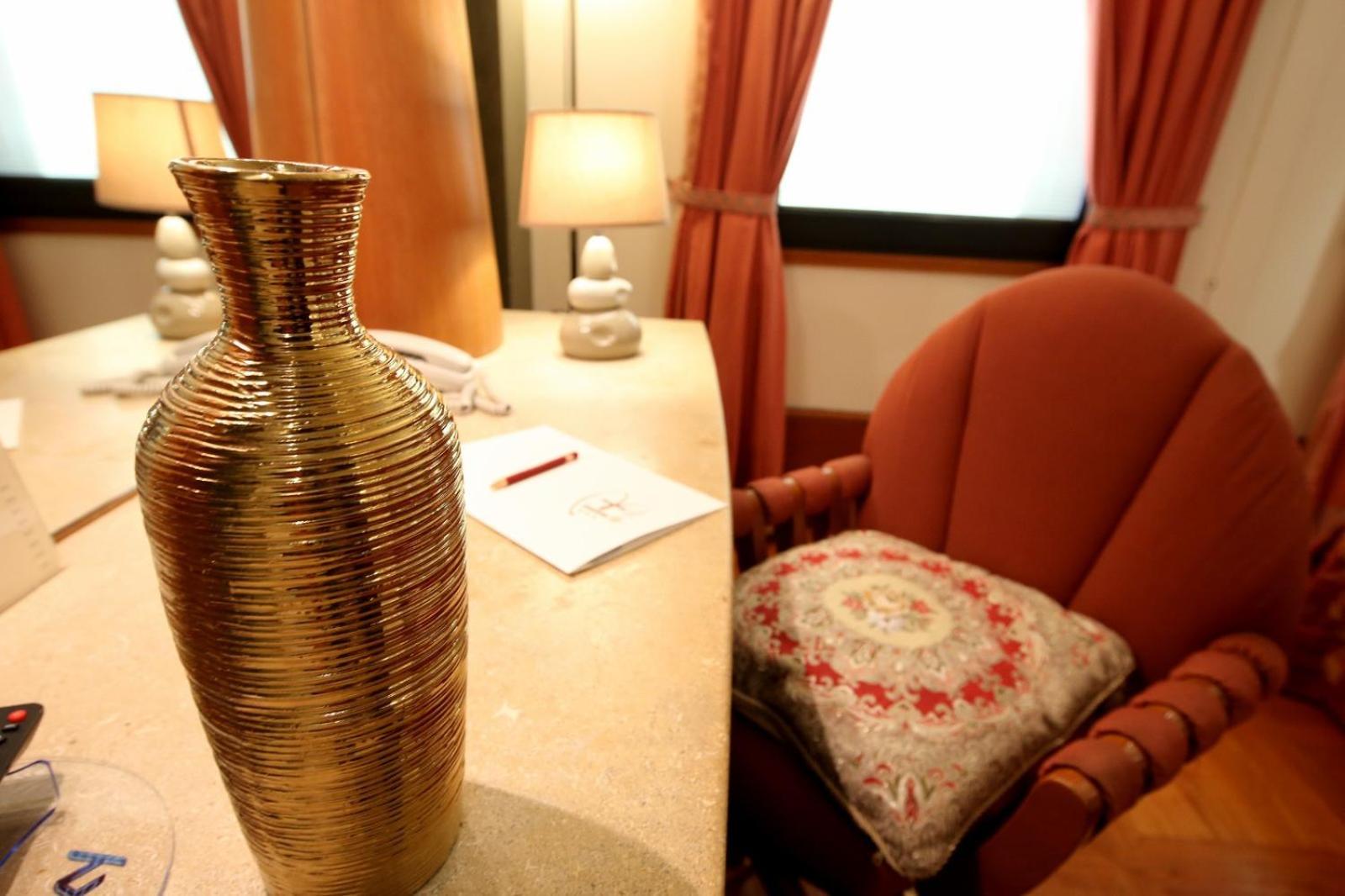 Hr Hotel Monfalcone Extérieur photo
