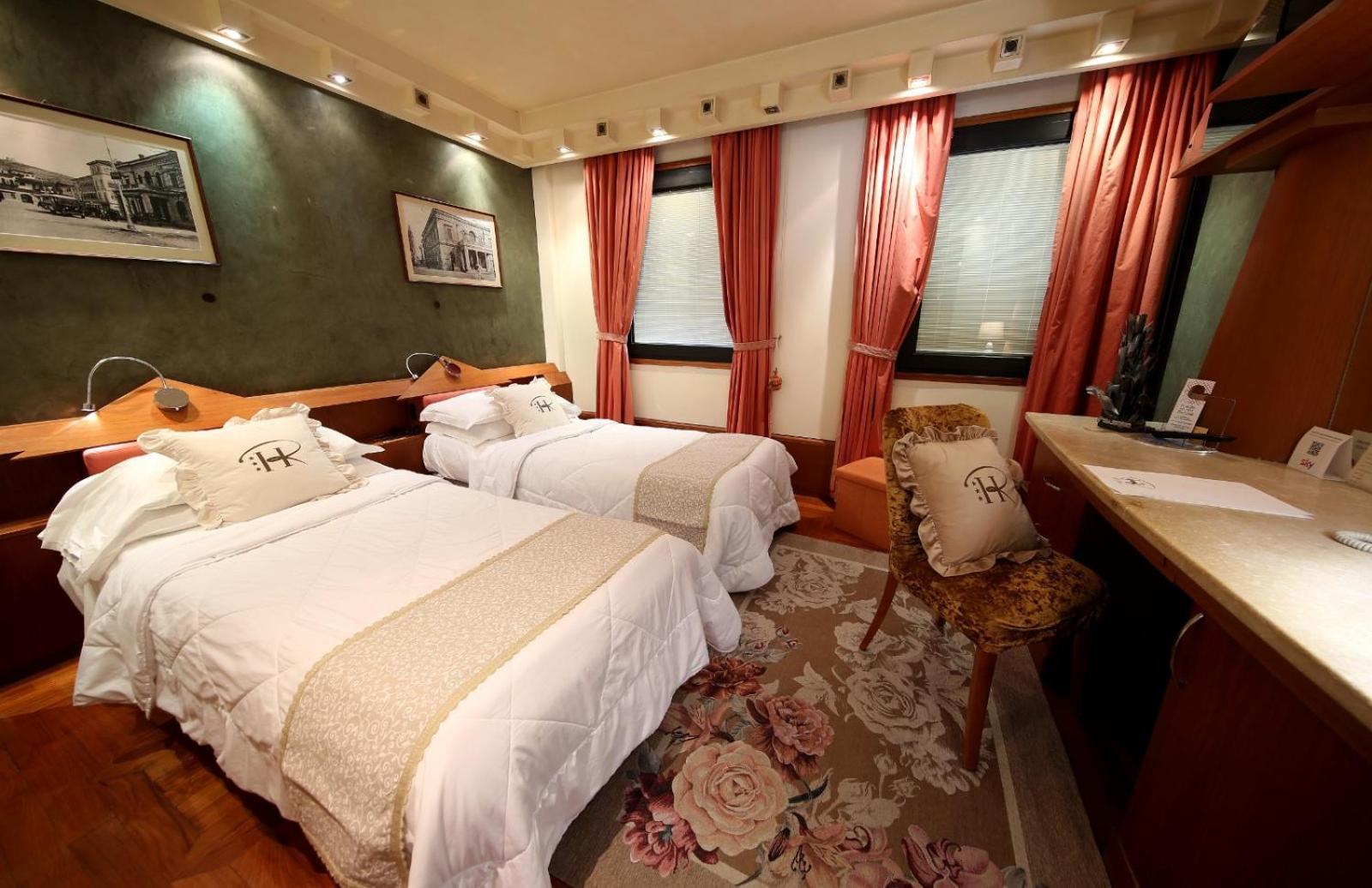 Hr Hotel Monfalcone Extérieur photo