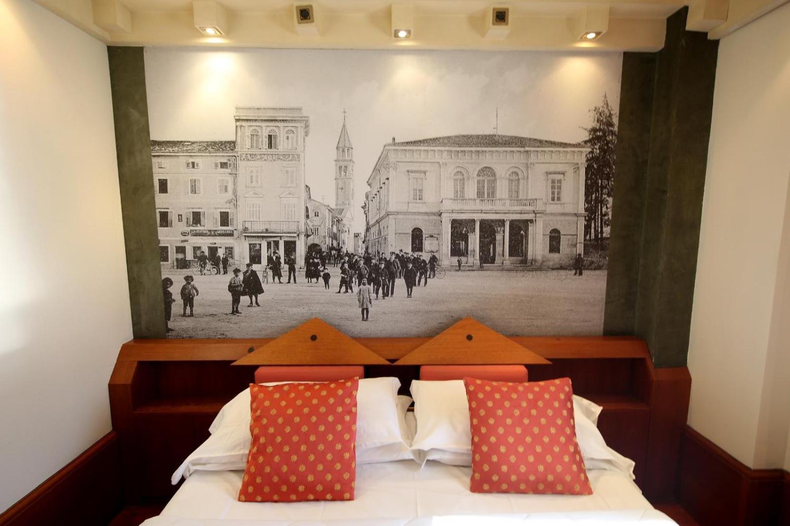 Hr Hotel Monfalcone Extérieur photo